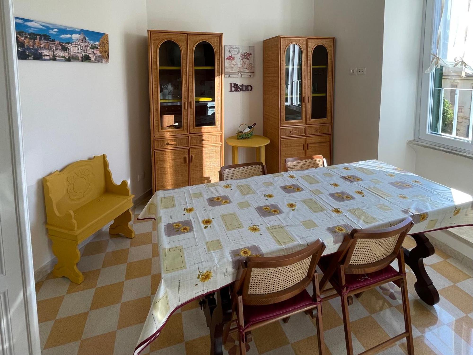 Domus Claudia San Giovanni Apartment